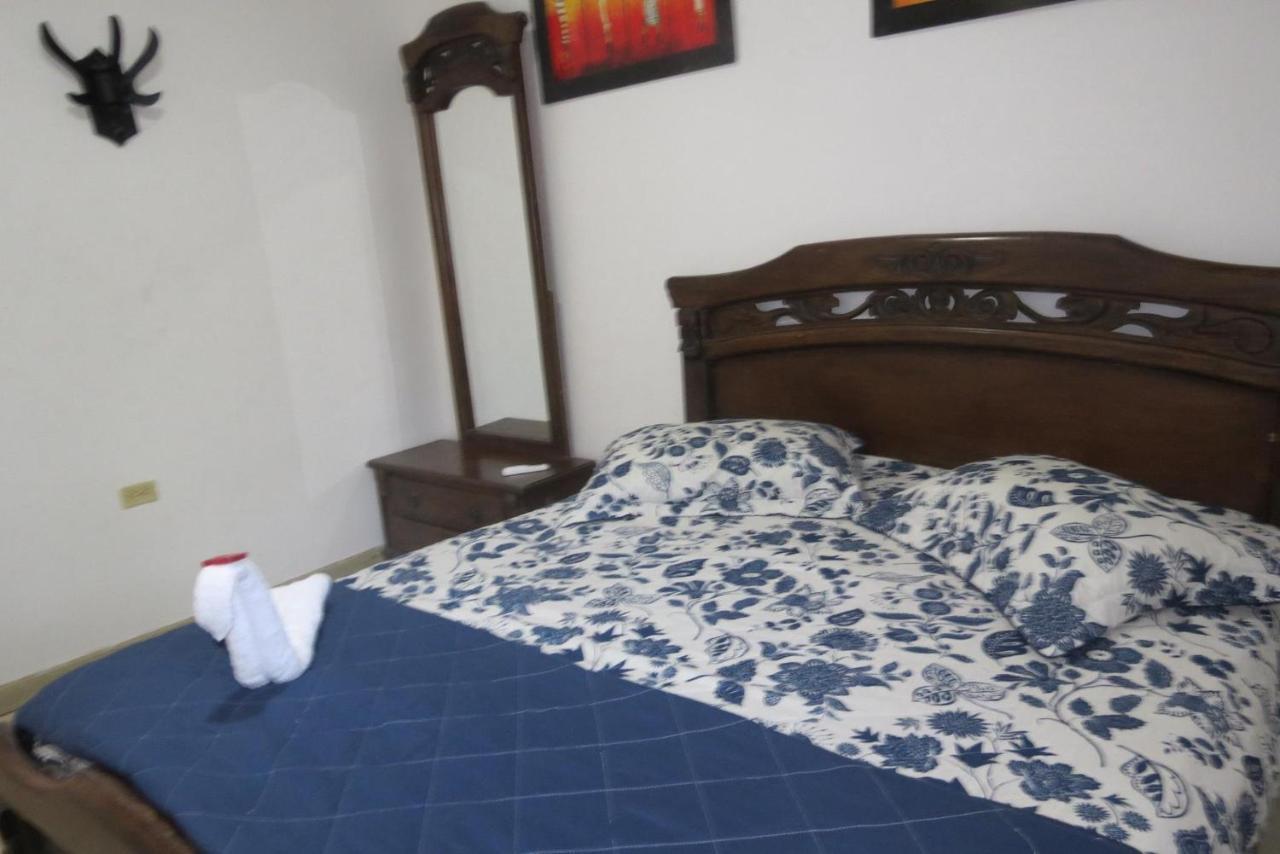 Los Flamingos Vip Hotel Santa Rosa  Екстериор снимка